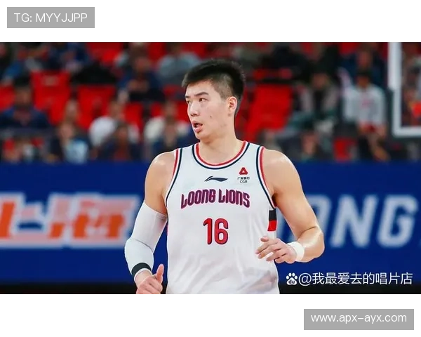 男篮热身赛数据对比:关键球员表现突出,备战势头强劲 男篮热身赛数据对比:关键球员表现突出,备战势头强劲